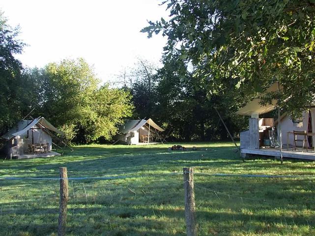 Ferme De La Marliere Hotell Saint-Vincent-en-Bresse Exteriör bild