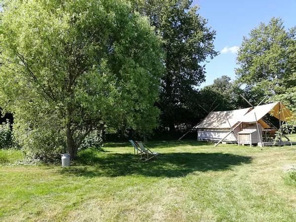 Ferme De La Marliere Hotell Saint-Vincent-en-Bresse Exteriör bild